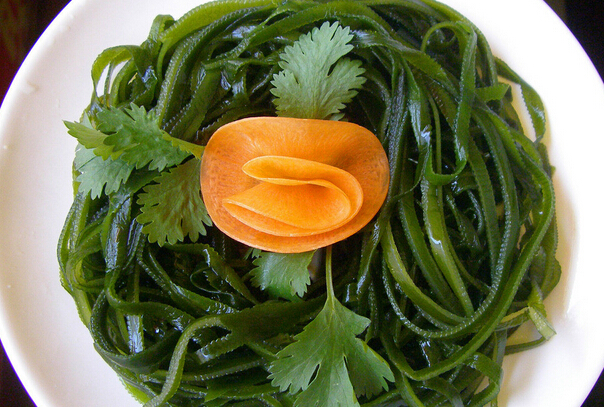 吃海帶的好處有哪些 海帶的營(yíng)養價(jià)值