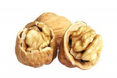 核桃的營(yíng)養價(jià)值有哪些？食用核桃的注意事項