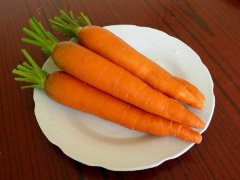 胡蘿卜的營(yíng)養價(jià)值